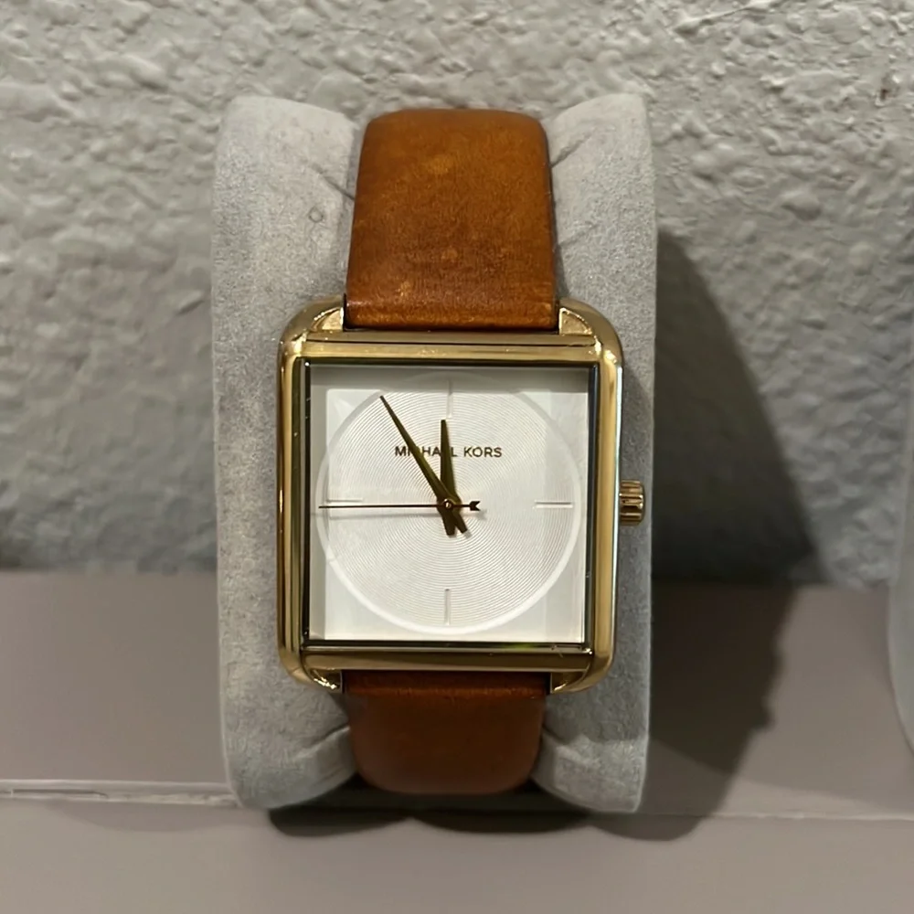 x2 Watches (Michael Kors and Kim Rogers) - Picture 2 of 4